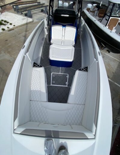 Sunbrella Horizon vinyl with Diamond design